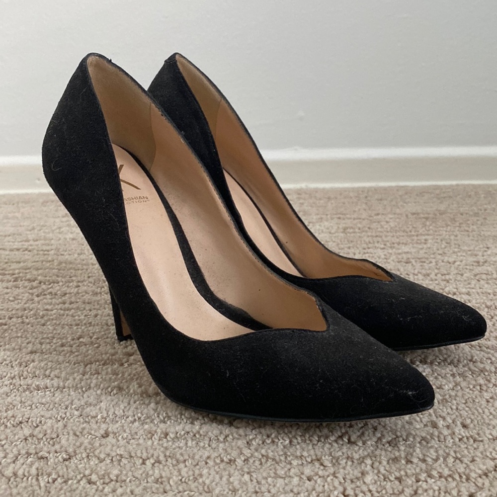 black suede heels // size 37 - Picture 2 of 5